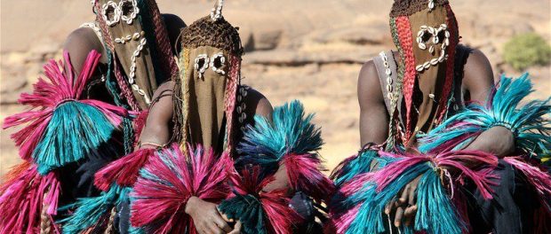 dogon-dancers